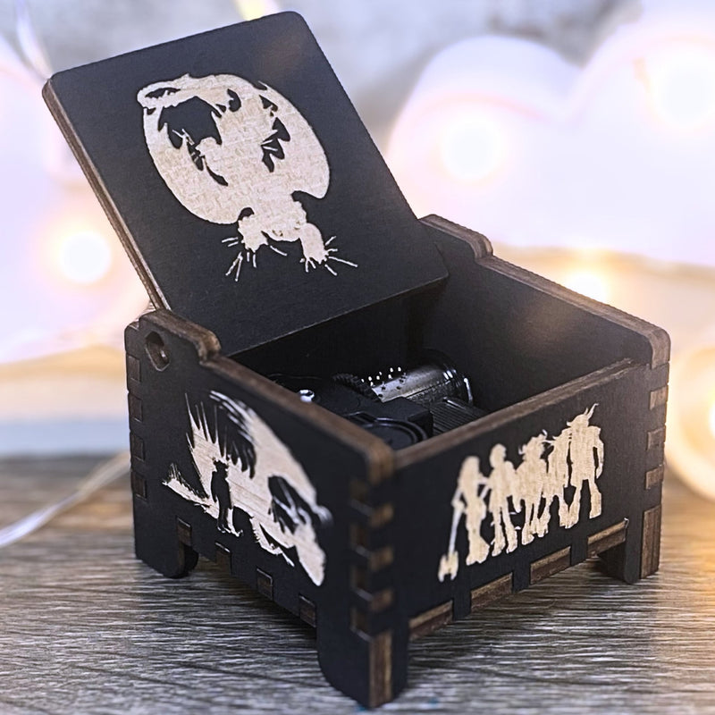 Load image into Gallery viewer, Looking for a gift for a How to Train Your Dragon fan? MarketPlacefad offers unique wooden music boxes that combine art and music perfectly. Each box produces a beautiful melody that will transport you to a world of pure delight.
