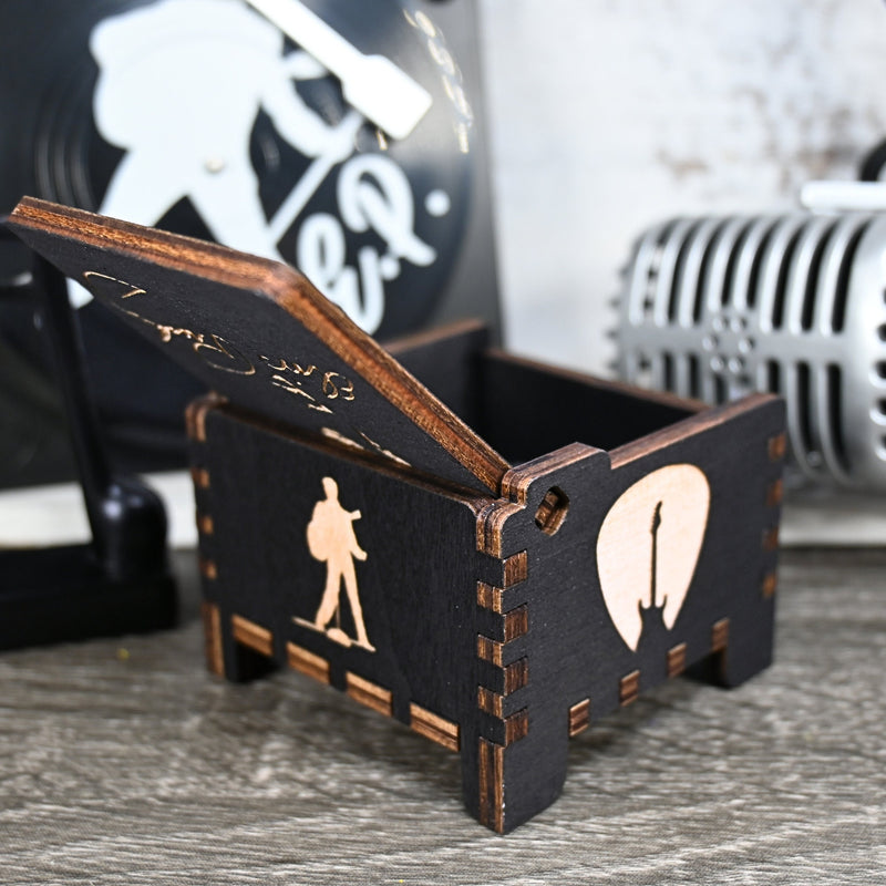 Load image into Gallery viewer, I Can&#39;t Help Falling In Love With You Music Box | Elvis Presley Handmade Wooden Automatic Wind-Up | Wedding Vows Engagement Gift Christmas
