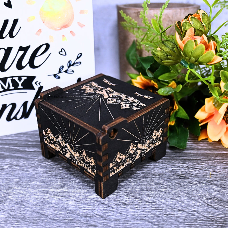 Load image into Gallery viewer, You Are my Sunshine Music Box Automatic Wind-Up Wood Auto Custom Personalize Handmade Unique Keepsake Gift Birthday Anniversary Baby Shower
