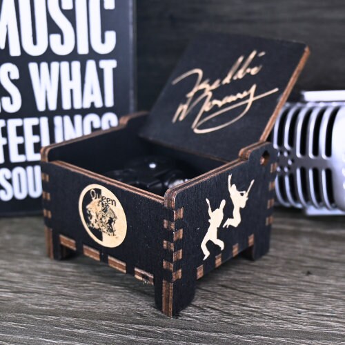 Load image into Gallery viewer, Queen Music Box Bohemian Rhapsody Wind-Up Automatic Wood Rock Bands Mother Father&#39;s Day Gift Handmade Unique Keepsake Birthday Anniversary
